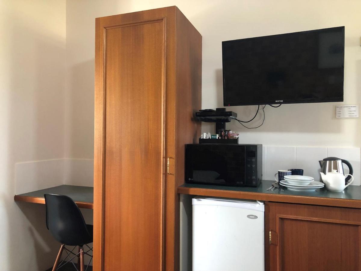 Airport Clayfield Motel Brisbane Exterior photo